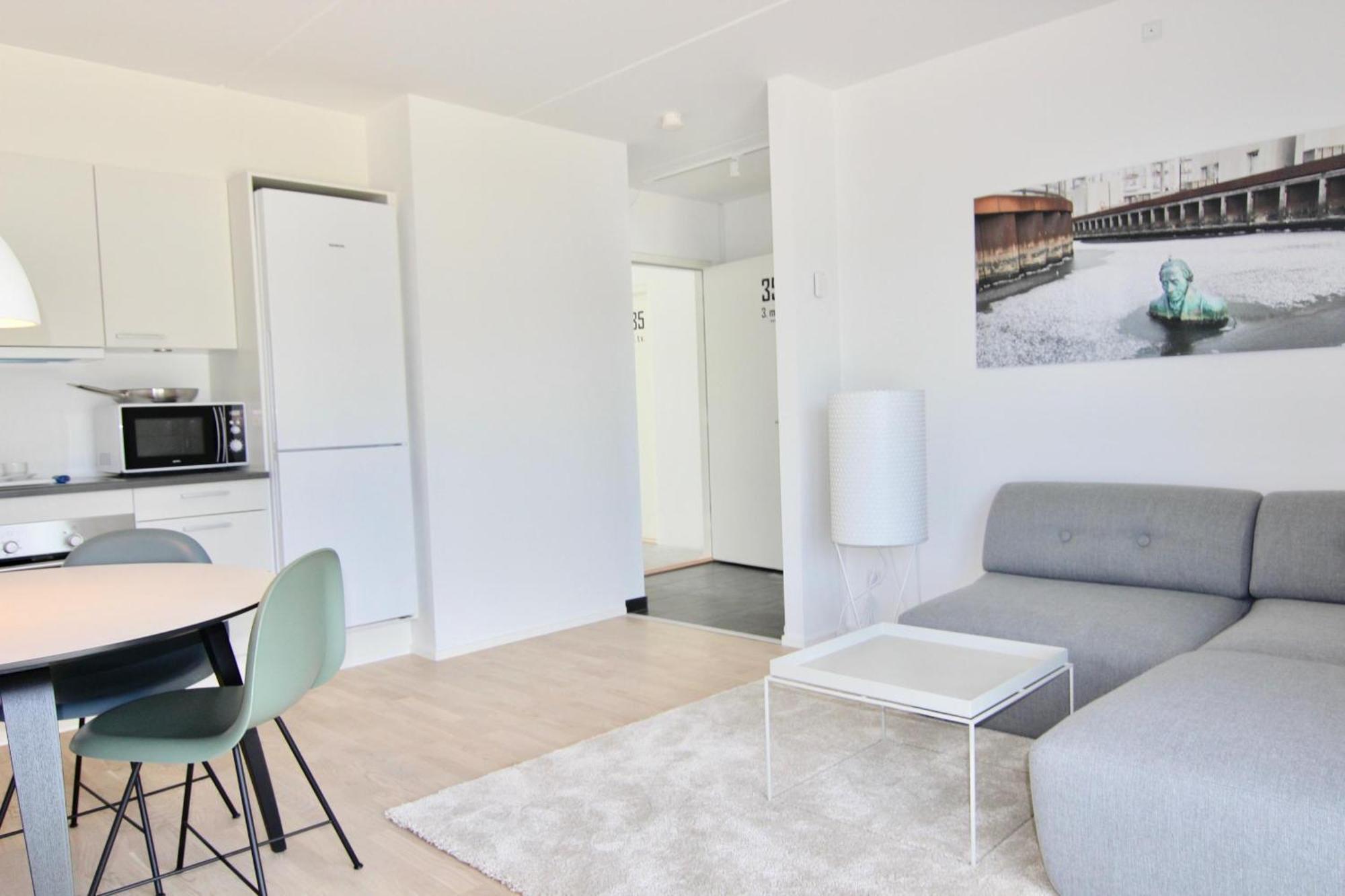 Ferienwohnung Great 1-Bed Wbalcony By Odense Harbour Exterior foto